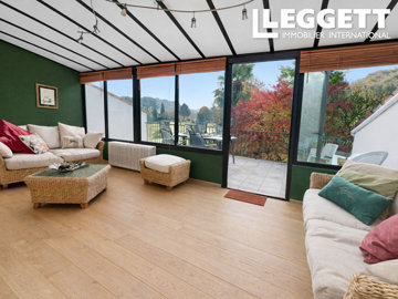 ahr0chm6ly9jzg4uagvzdglhlmltbw8vaw1hz2uvvevom