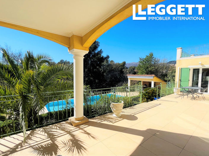 Image No.2-4 Bed House for sale