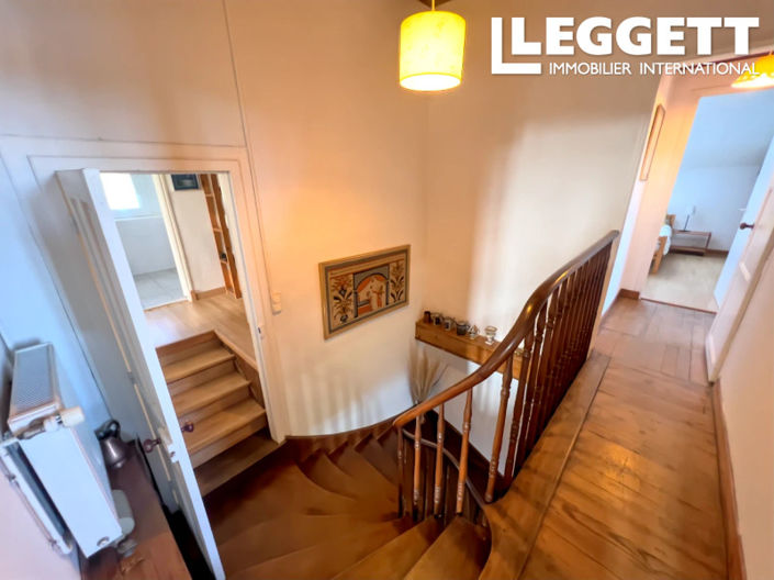 Image No.9-5 Bed House for sale