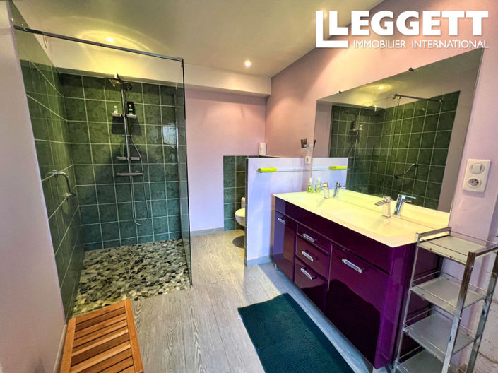 Image No.6-3 Bed House for sale