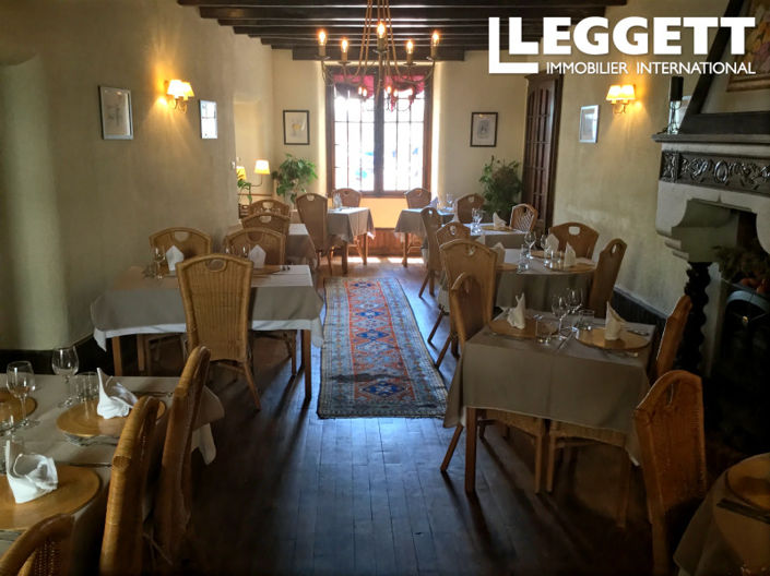 Image No.3-6 Bed House for sale