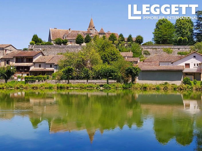 Image No.10-3 Bed House for sale