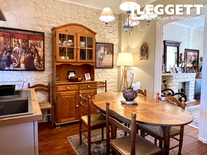 Image No.8-3 Bed House for sale