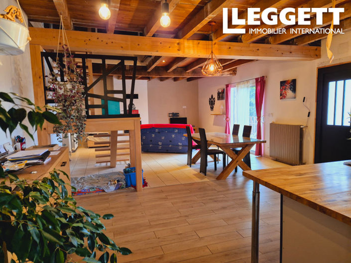 Image No.6-3 Bed House for sale