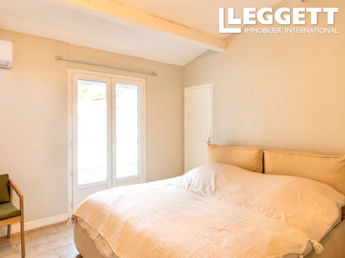 Image No.3-2 Bed House for sale