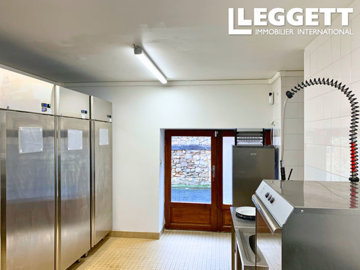 ahr0chm6ly9jzg4uagvzdglhlmltbw8vaw1hz2uvvevom