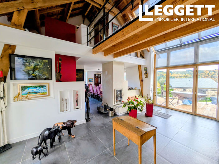 Image No.4-6 Bed House for sale