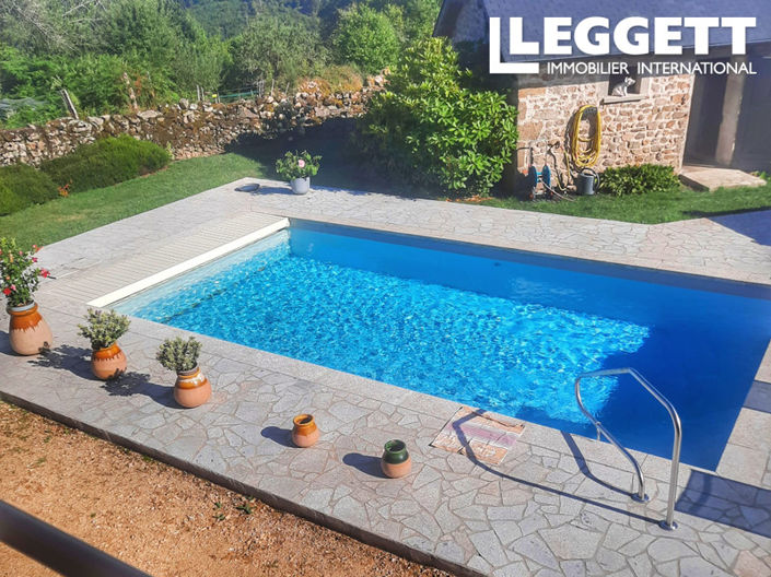 Image No.7-6 Bed House for sale