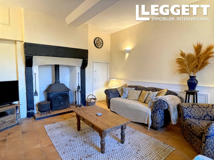 Image No.2-4 Bed House for sale