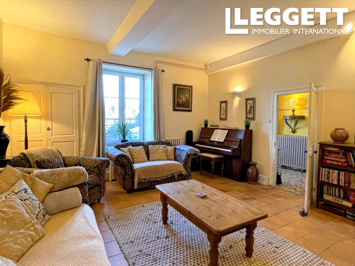 Image No.3-4 Bed House for sale