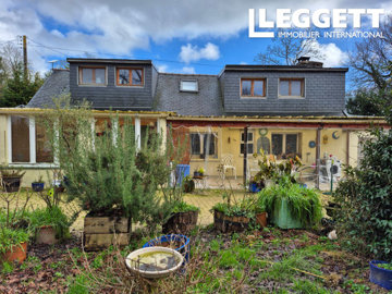 1 - Cléden-Poher, House