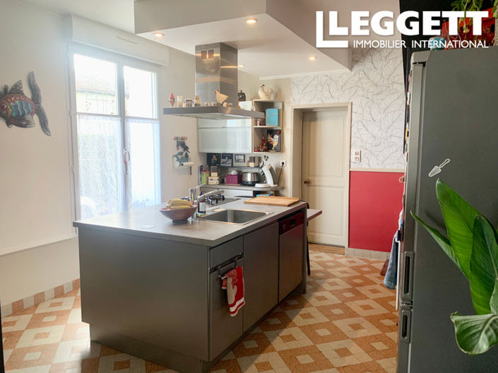 Image No.10-5 Bed House for sale