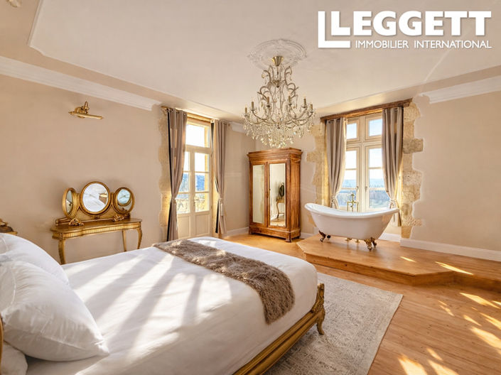 Image No.6-10 Bed Chateaux for sale