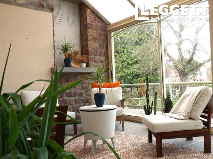 Image No.6-21 Bed House for sale