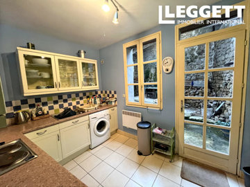 ahr0chm6ly9jzg4uagvzdglhlmltbw8vaw1hz2uvvevom