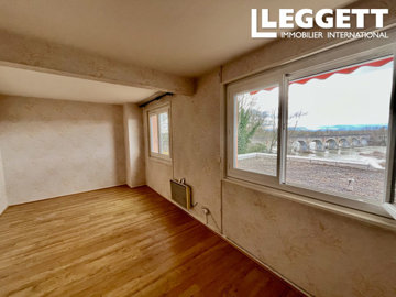 ahr0chm6ly9jzg4uagvzdglhlmltbw8vaw1hz2uvvevom