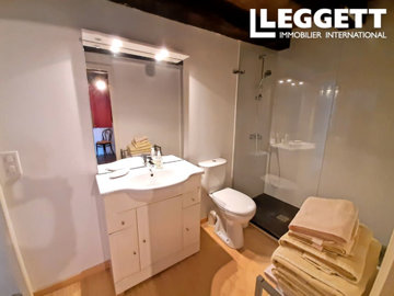 ahr0chm6ly9jzg4uagvzdglhlmltbw8vaw1hz2uvvevom