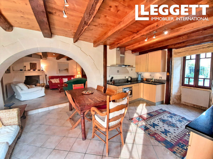 Image No.3-4 Bed House for sale