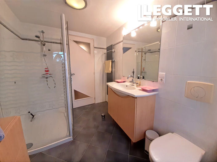 Image No.9-4 Bed House for sale