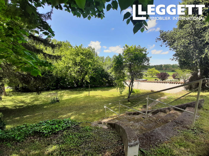 Image No.9-4 Bed House for sale