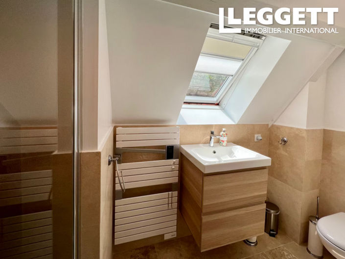 Image No.9-2 Bed House for sale