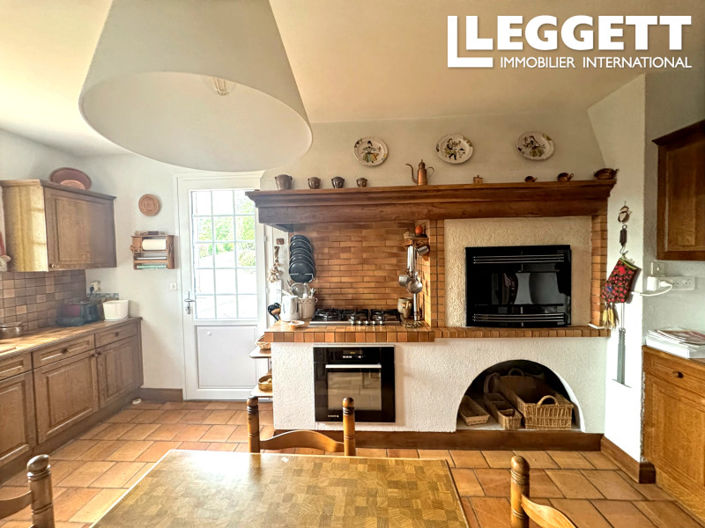 Image No.4-4 Bed House for sale