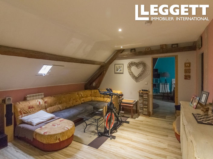 Image No.5-3 Bed House for sale