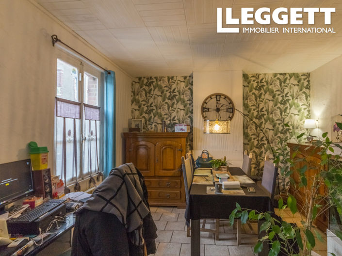 Image No.6-3 Bed House for sale