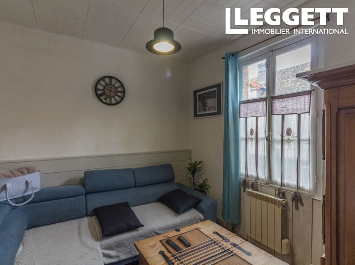 Image No.8-3 Bed House for sale