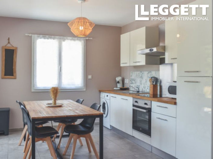 Image No.9-2 Bed House for sale