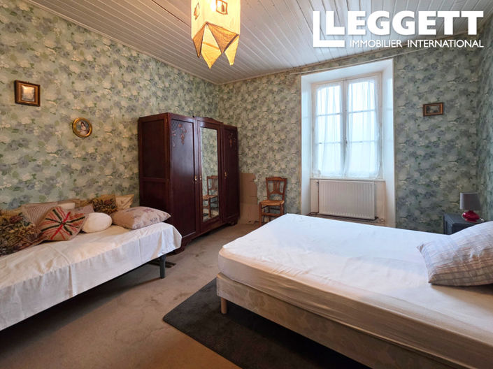 Image No.7-2 Bed House for sale