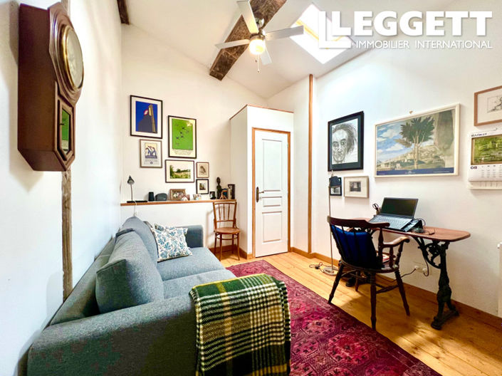 Image No.8-4 Bed House for sale