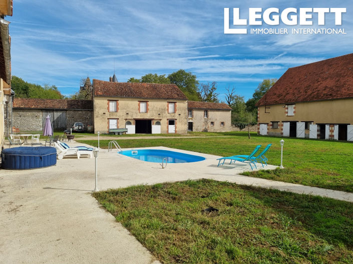 Image No.2-5 Bed House for sale