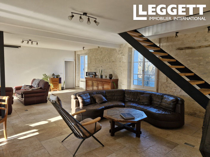 Image No.3-5 Bed House for sale