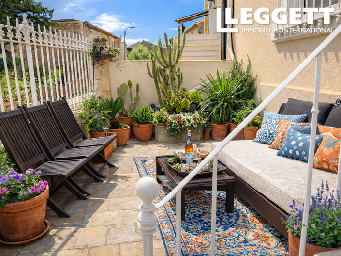 Image No.3-6 Bed House for sale