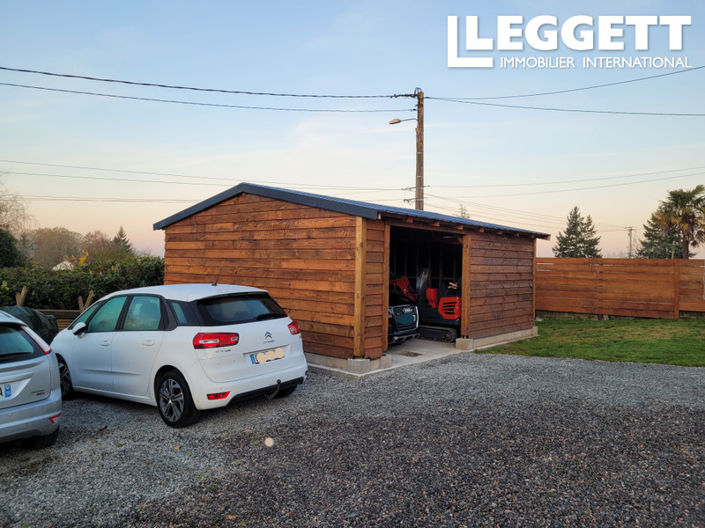 Image No.10-3 Bed House for sale