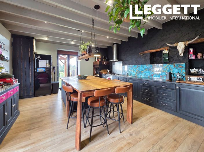 Image No.2-3 Bed House for sale