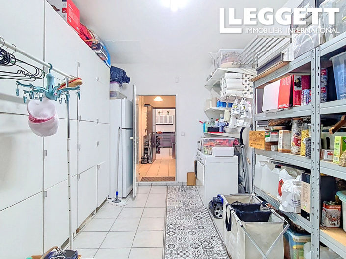 Image No.9-4 Bed House for sale