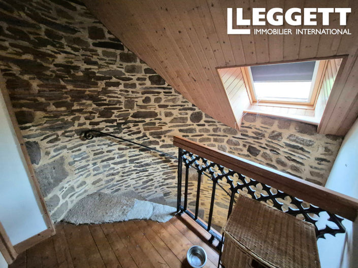 Image No.8-4 Bed House for sale