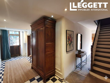 ahr0chm6ly9jzg4uagvzdglhlmltbw8vaw1hz2uvvevom