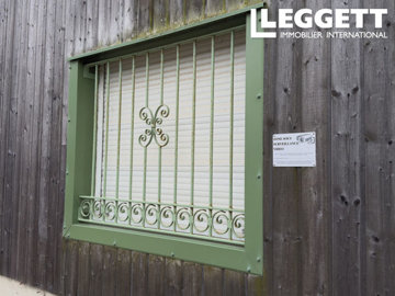 ahr0chm6ly9jzg4uagvzdglhlmltbw8vaw1hz2uvvevom