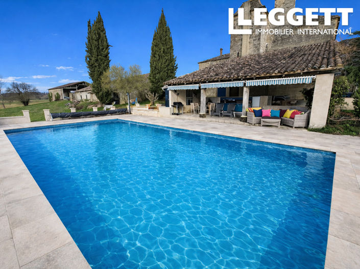 Image No.9-5 Bed House for sale