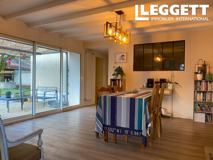 Image No.5-4 Bed House for sale