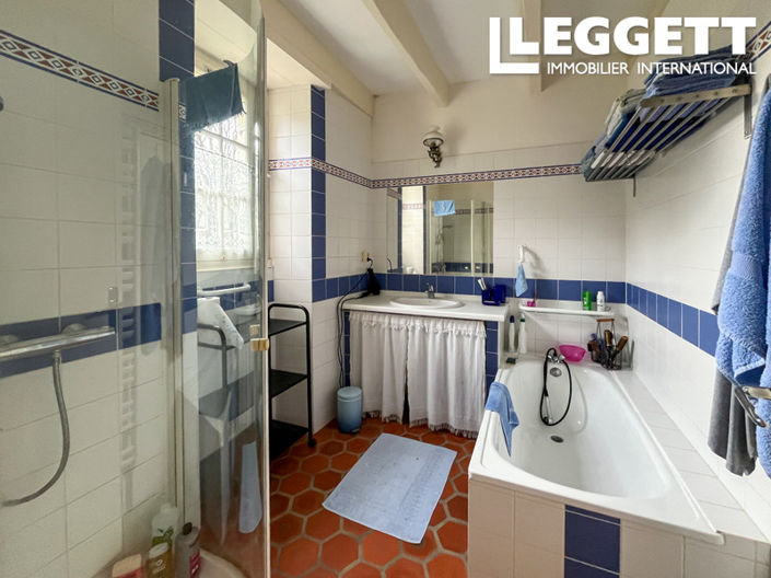 Image No.9-4 Bed House for sale