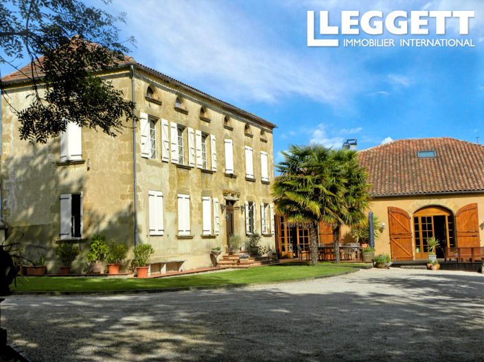 Image No.2-6 Bed House for sale