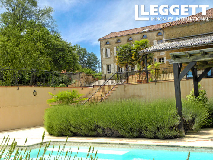 Image No.2-6 Bed House for sale