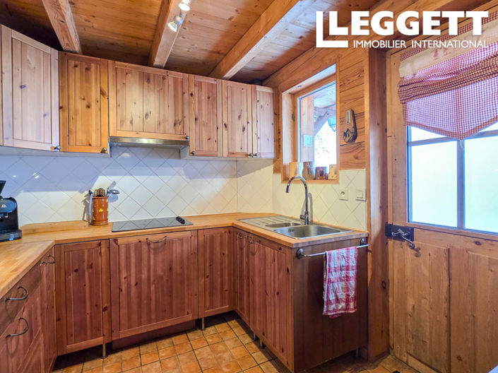 Image No.5-4 Bed House for sale