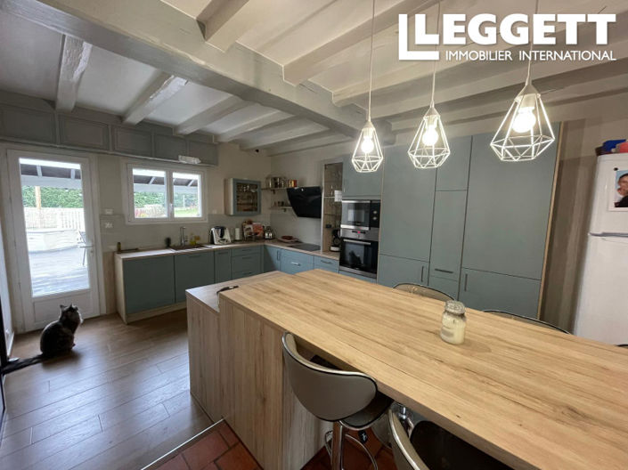 Image No.5-5 Bed House for sale