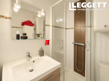 ahr0chm6ly9jzg4uagvzdglhlmltbw8vaw1hz2uvvevom