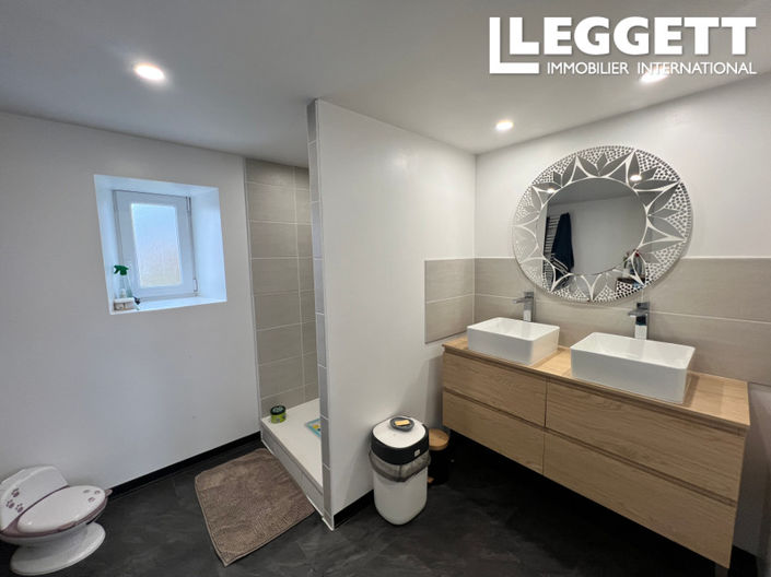 Image No.7-Maison de 4 chambres à vendre à Charente